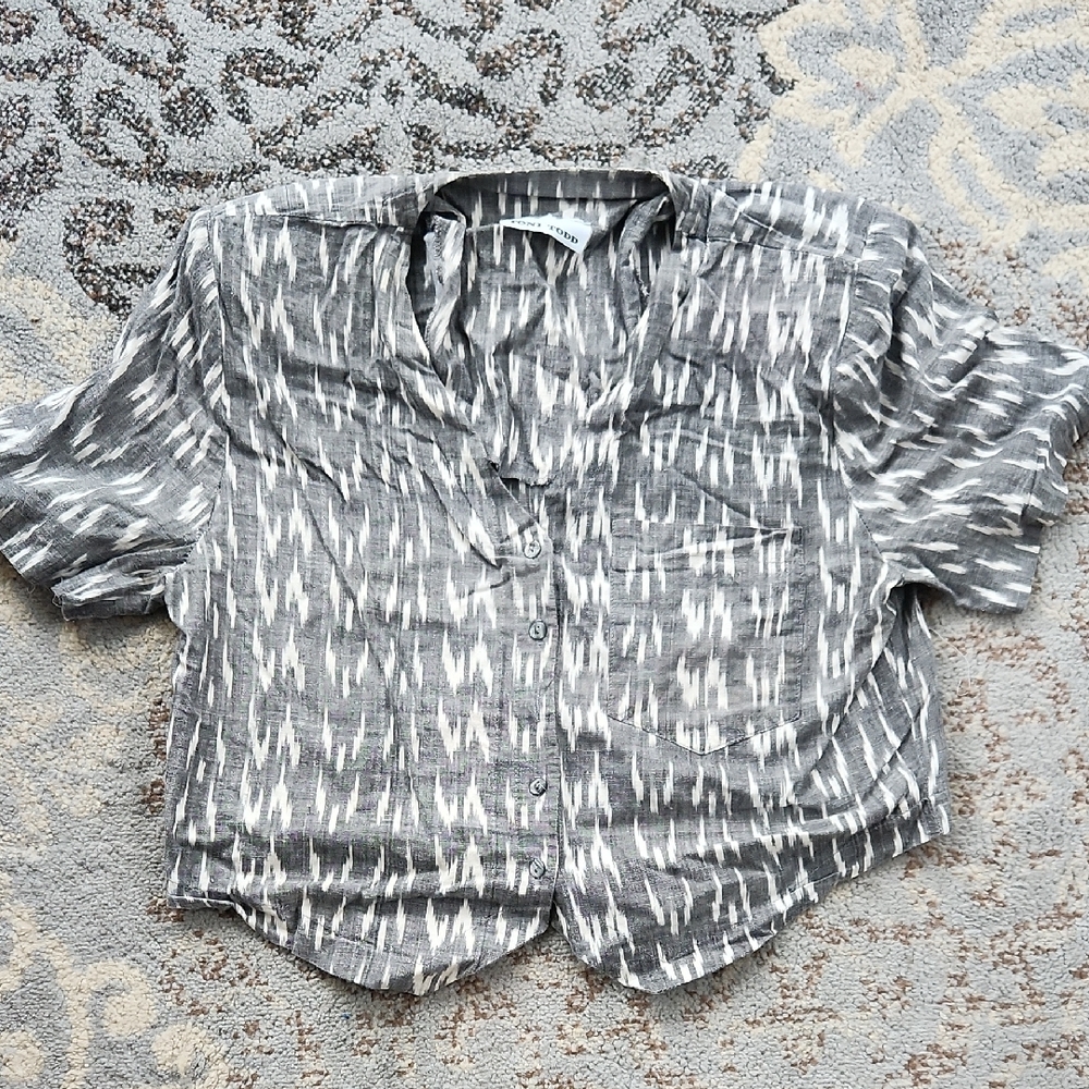 Vintage Toni Todd Short Sleeve Button Down Blouse Gray White